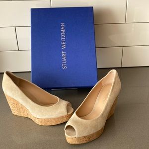 STUART WWEITZMAN Anna Suede & Cork Wedge Pump.  Beach Suede.  BRAND NEW